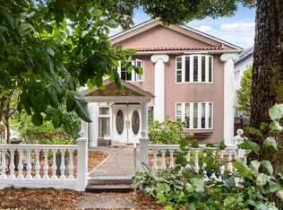 5263 Wales St, Vancouver, BC V5R 3M7