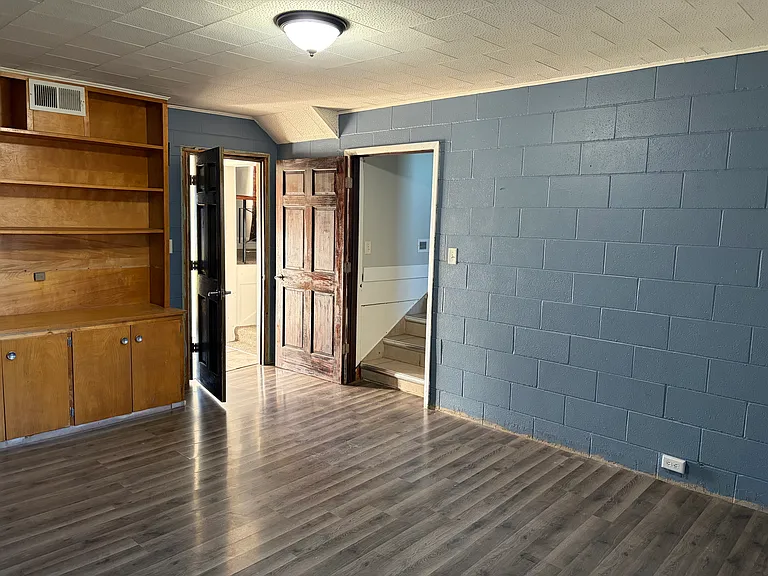605 Brewer St — Photo 5