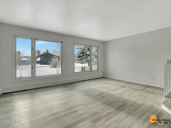 1634 Juneau Dr #D, Anchorage, AK 99501