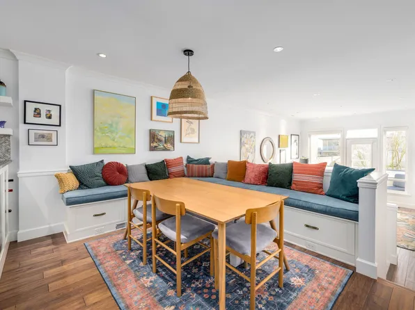 15161 Prospect Ave #3, White Rock, BC V4B 2B8
