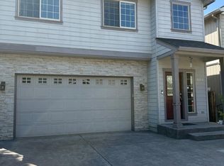 608 Shadow Way, Central Pt, OR 97502