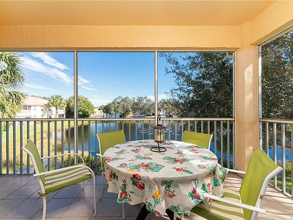 4th image of 404 Casa Del Lago Way #404