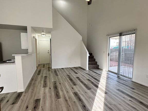 2nd image of 1200 Emerywood Ct #X
