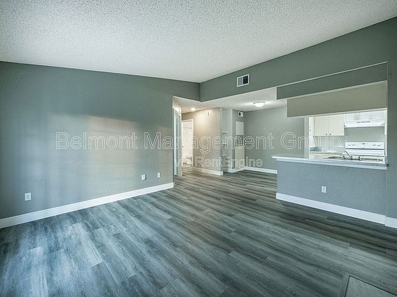 3rd image of 2550 N Alafaya Trl APT 10301
