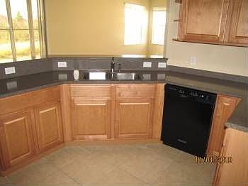 4th image of 1710 Kinsale Ct