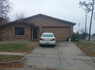 222 W Williamsburg Mnr, Arlington, TX 76014