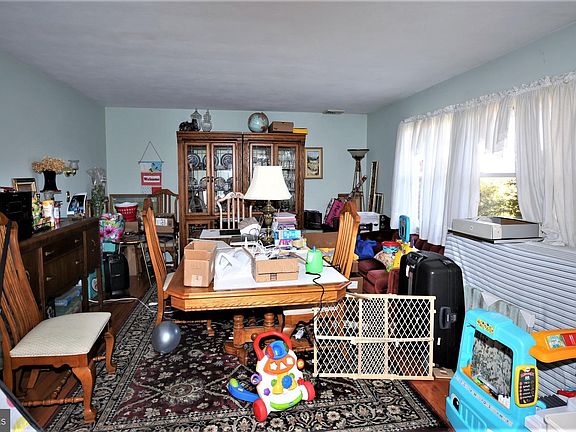 5th image of 38 George Davison Rd
