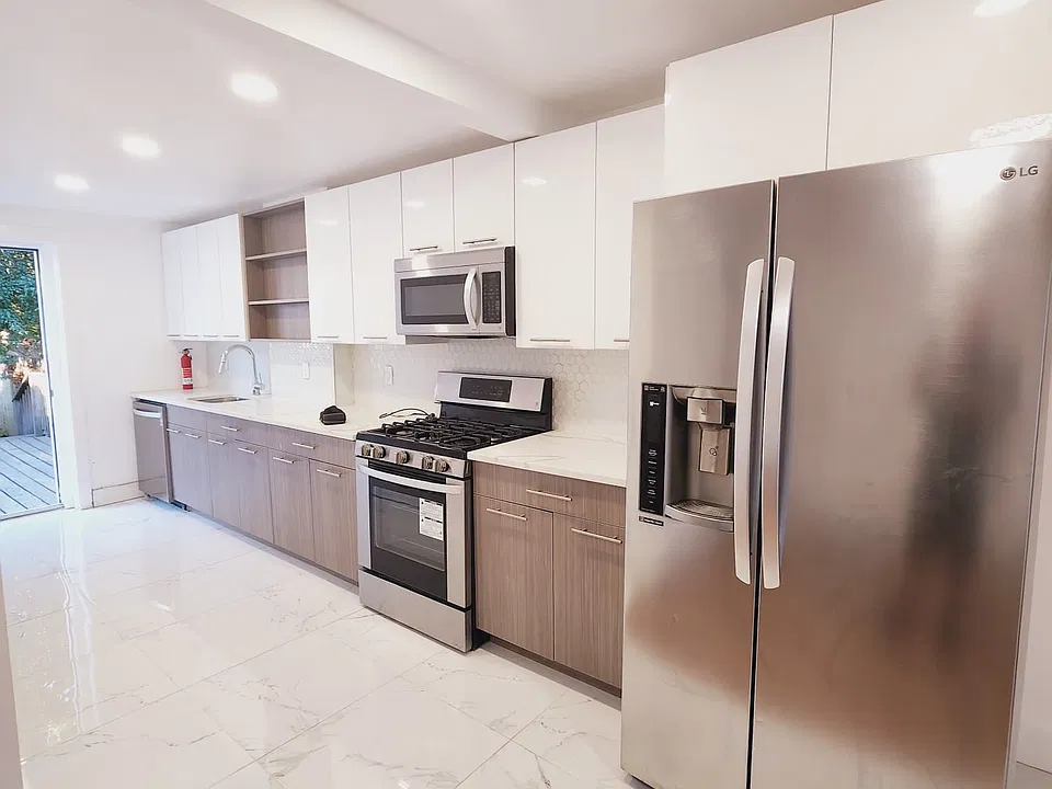 138 Broadway #1-A