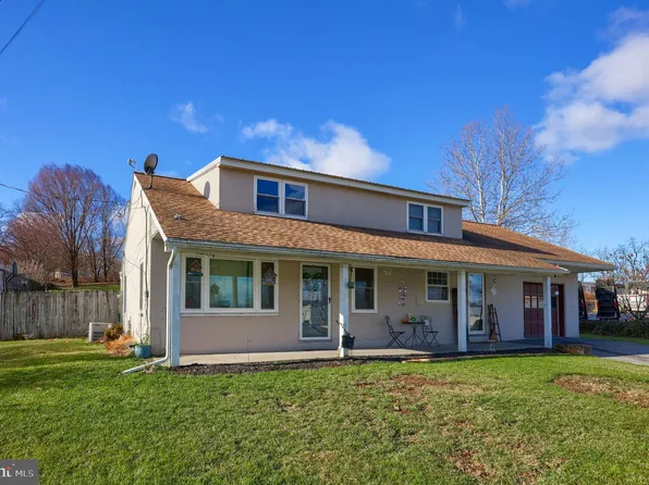 120 N Church St, Quarryville, PA 17566