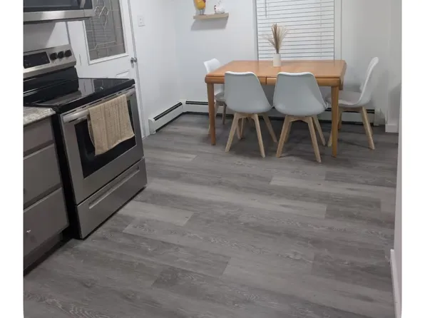 424 Hillside Ave, Berlin, NH 03570