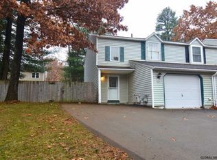 303 Caribou Ct, Ballston Spa, NY 12020