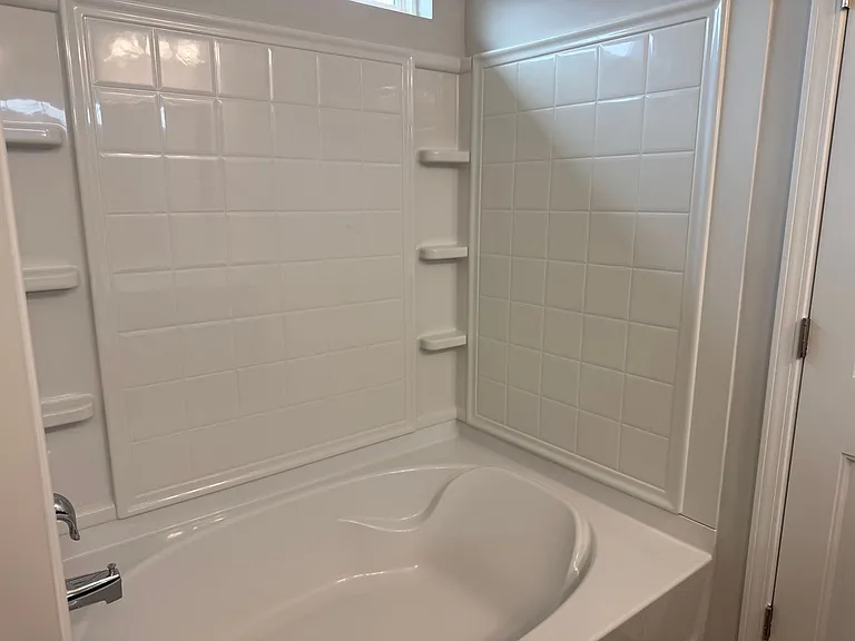 105 Fenway St — Photo 19