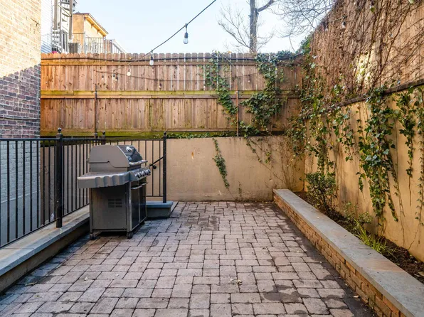 149 Webster Avenue image 29 of 31