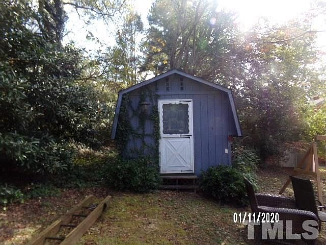 2nd image of 307 E Hillside Dr