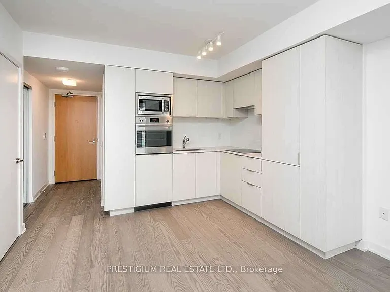 11 Wellesley St W #1804 — Photo 2