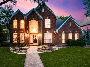 302 Walnut Grove Ln, Coppell, TX 75019