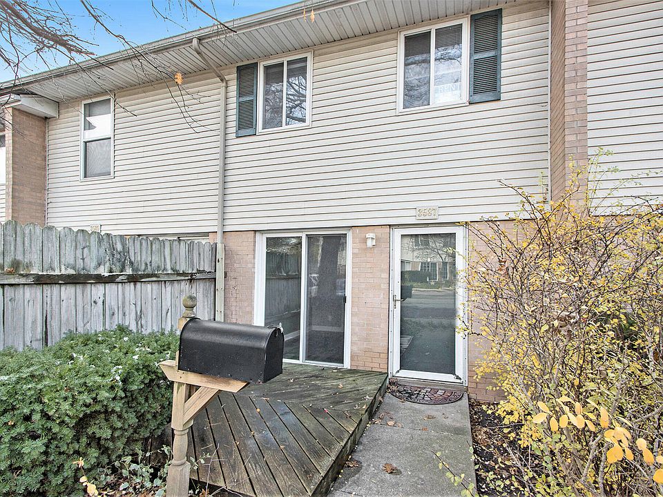 1st image of 3587 Kenbrooke Ct #95