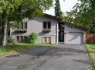 3271 Amber Bay Loop, Anchorage, AK 99515