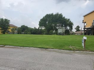 215 Rue Orleans St, Baytown, TX 77520