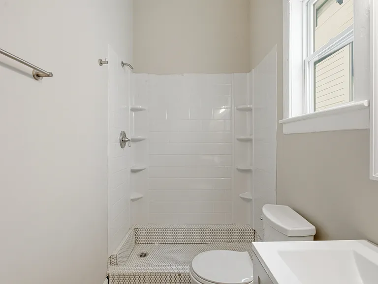 1007 E Park Ave #2 — Photo 24