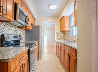Shaker Collection, Cleveland, OH 44120