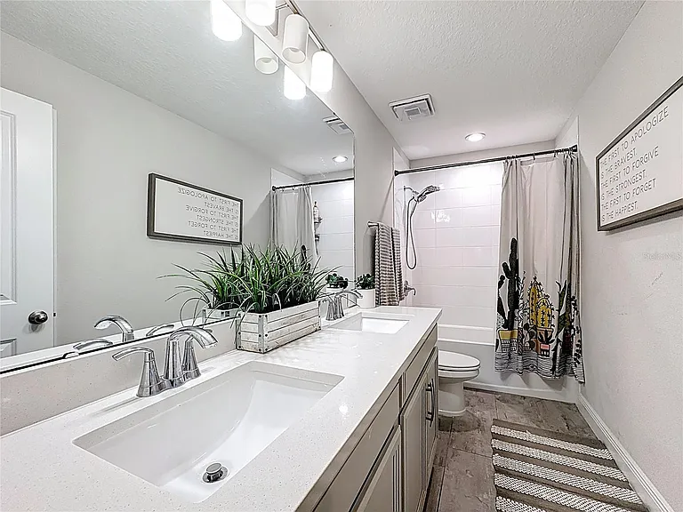 2501 Sky Stone Ct — Photo 26