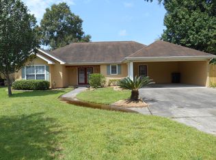 3420 Chrysler Dr, Lake Charles, LA 70605