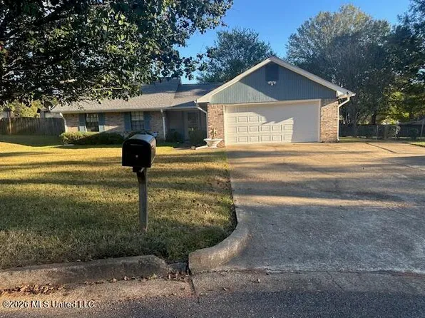 403 Crosswood Cv, Jackson, MS 39272