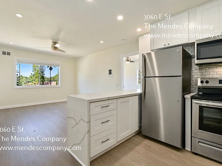 3060 E St #17 — Photo 4