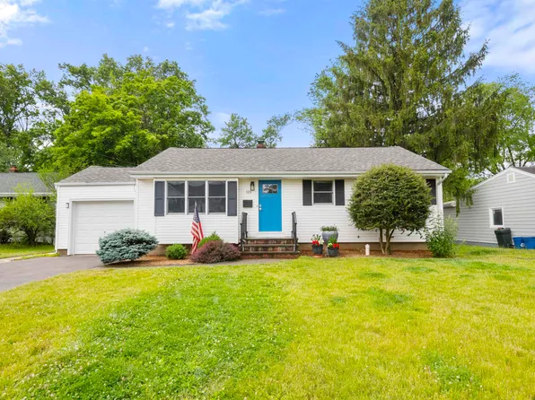 123 Sweet Briar Ln, North Plainfield, NJ 07060