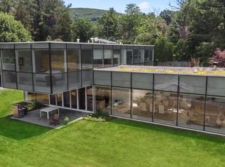 90 Manitou Station Rd, Garrison, NY 10524