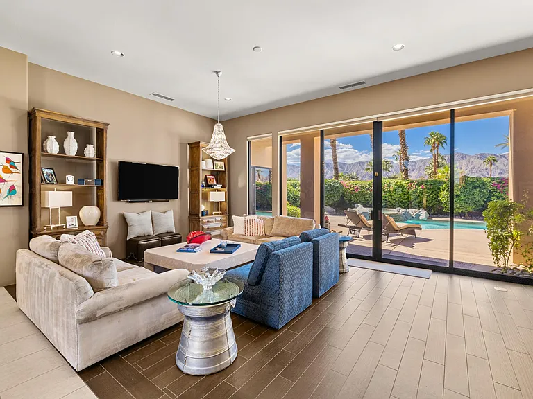 50445 Mountain Shadows Rd — Photo 12