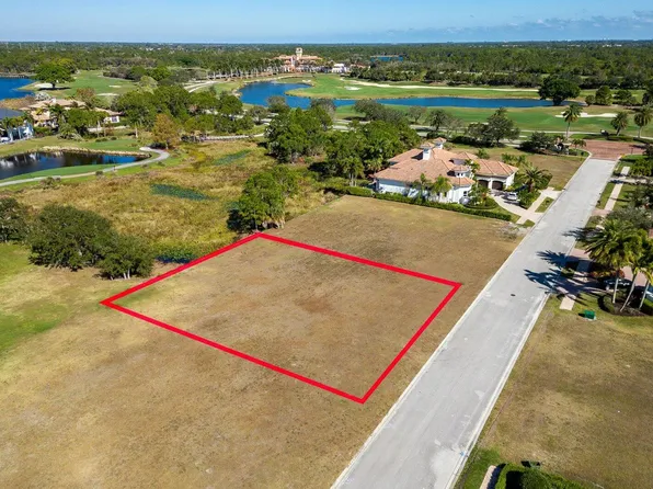 107 SE Rio Casarano, Port St Lucie, FL 34984