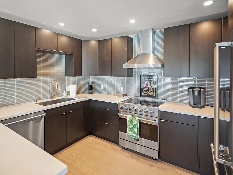 8 Antigua Ct — Photo 11