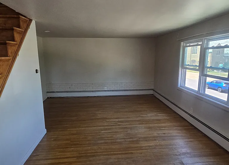 2445 William St #2 — Photo 6