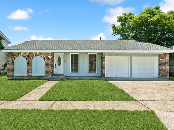 3857 S Deerwood Dr, Harvey, LA 70058