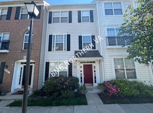 3850 Dominion Mill Dr, Alexandria, VA 22304