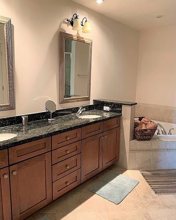 Master Bath tub and shower