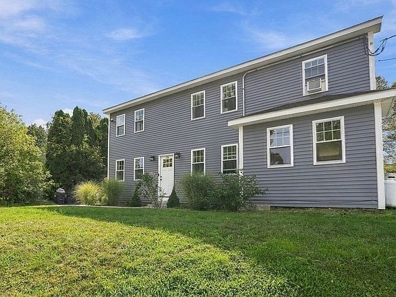 2nd image of 28 Ash St