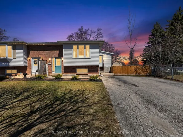 58 Biscayne Blvd, Georgina, ON L4P 3M8