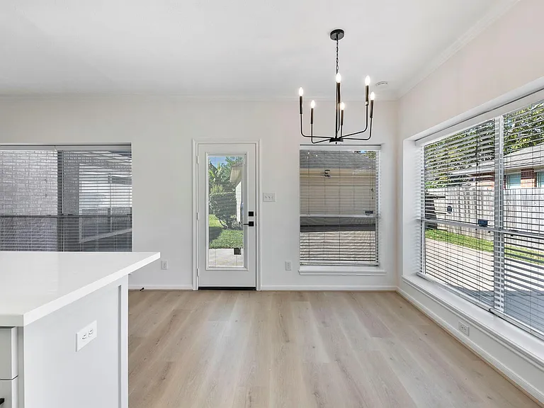 1414 Bluestone Dr — Photo 22