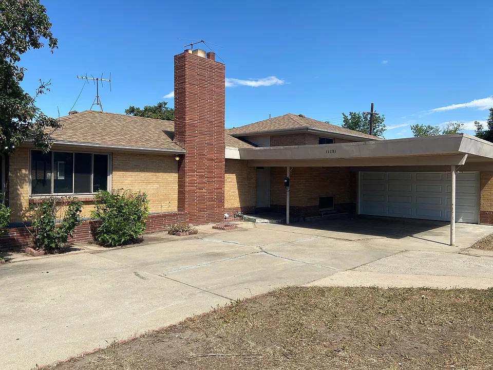 11281 Montview Blvd