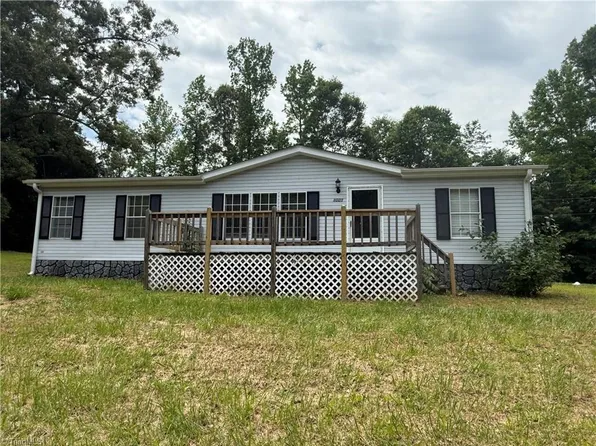 1001 Arvin Hill Ln, Lexington, NC 27295
