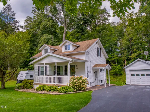 371 Sickles Corner Back Rd, Altoona, PA 16601