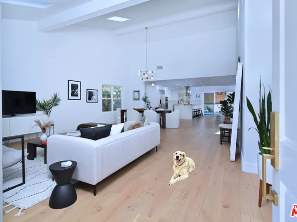 6323 Bertrand Ave, Encino, CA 91316