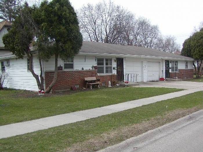 SIDE BY SIDE DUPLEX
