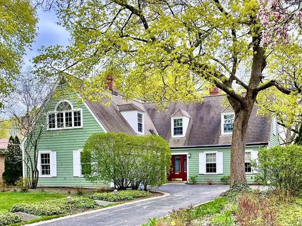 246 Dennis Ln, Glencoe, IL 60022