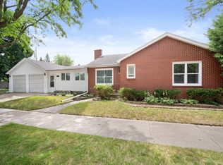 4323 Kinzie Ave, Racine, WI 53405