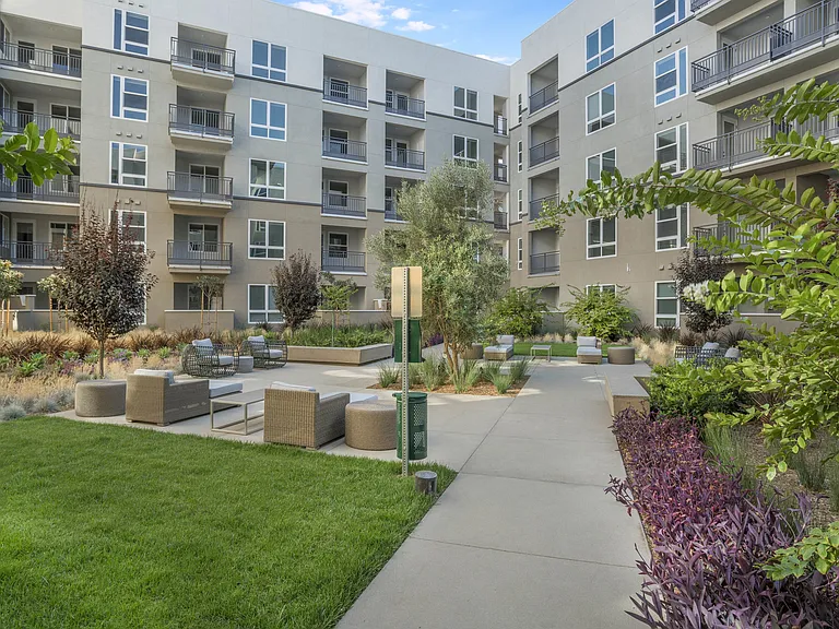 Core Apartments — Photo 23