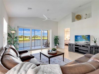 8633 Champions PT #803, Naples, FL, 34113